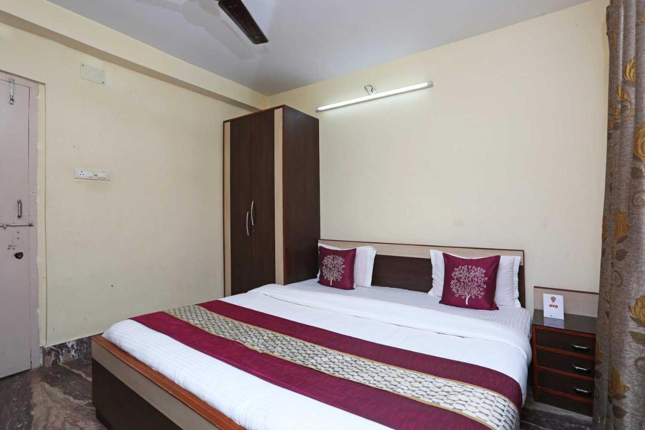 Oyo Royal Ruby Enclave Puri Exterior photo