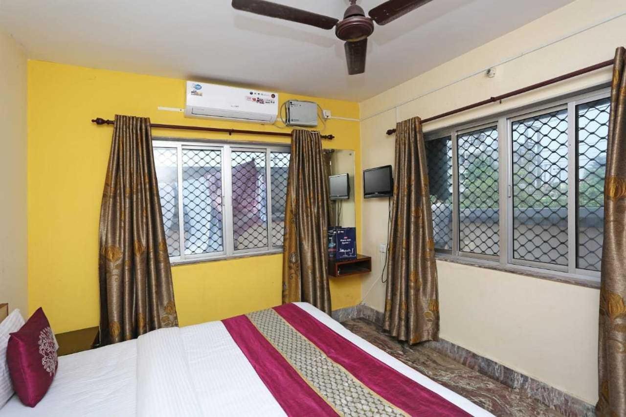 Oyo Royal Ruby Enclave Puri Exterior photo