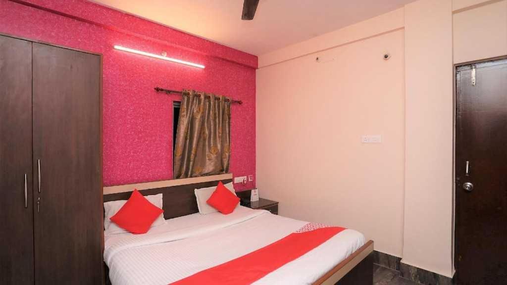 Oyo Royal Ruby Enclave Puri Exterior photo