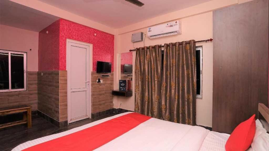 Oyo Royal Ruby Enclave Puri Exterior photo